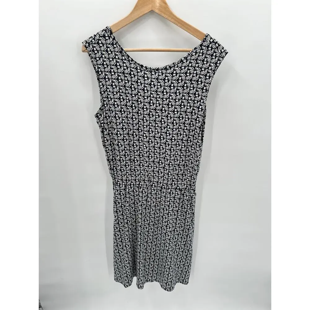 ATHLETA Encinitas Lively Stretch Jersey Silk Blend Print Dress // S - Picture 3 of 13
